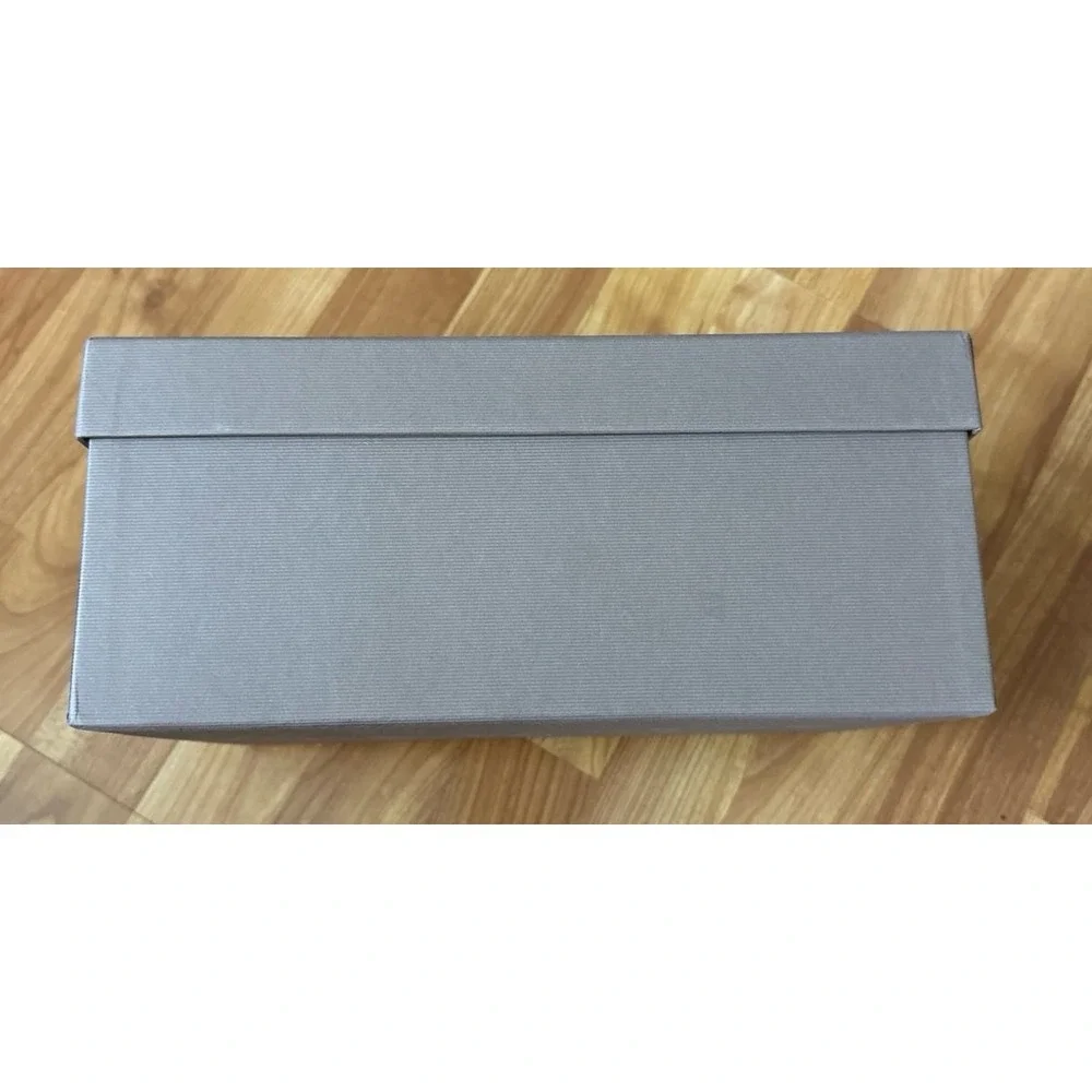 Gianvito Rossi‎ empty shoe box